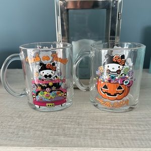 Hello Kitty Halloween Glass Mug Set